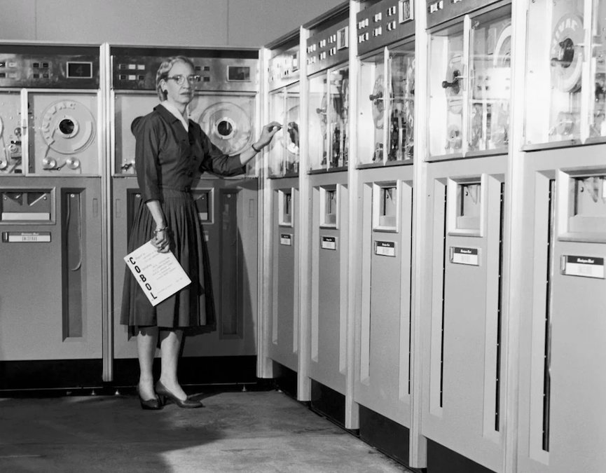 Today we're remembering #GraceHopper, pioneer of computer programming.
@ghc #GraceHopperDay #WomenInTech #WomenInSTEM