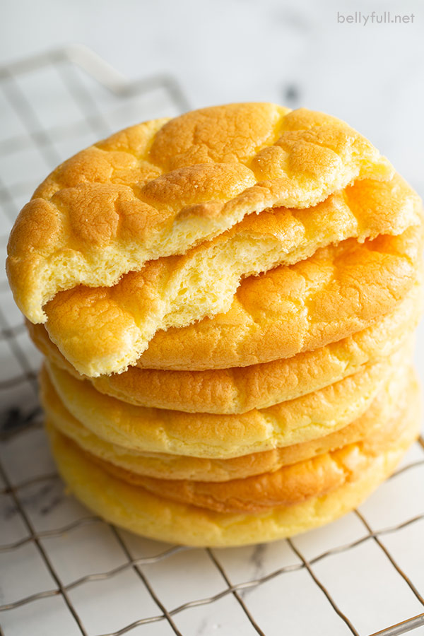 HEALTHY CLOUD BREAD! Printable recipe, helpful tips, flavorful variations, storage, and video --> bellyfull.net/cloud-bread/
#cloudbread #lowcarbbread #oopsiebread #ketobread