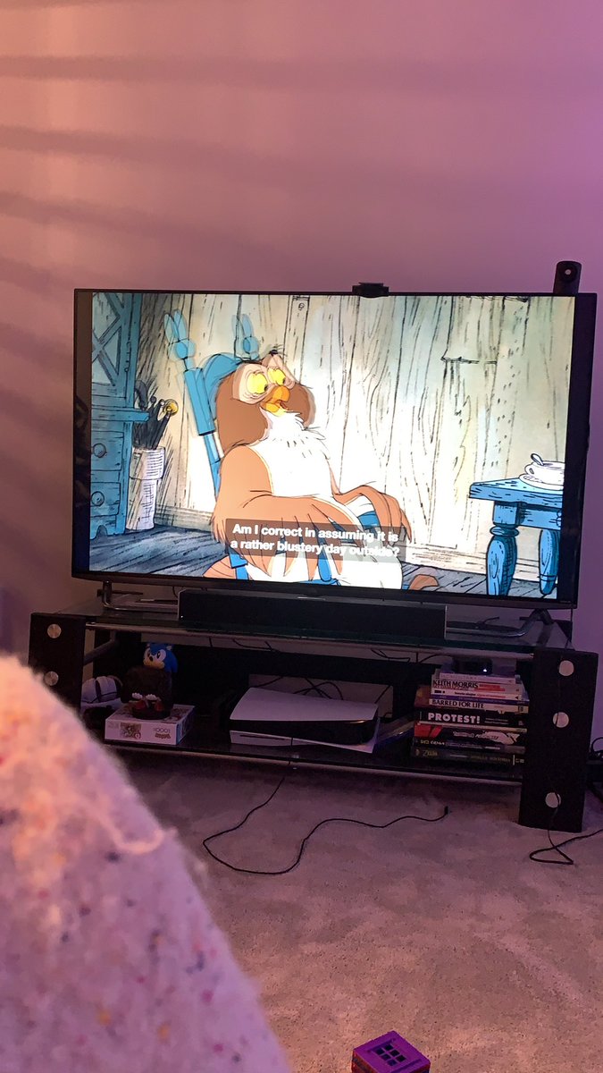 vampireweapon's tweet image. Again, Winnie the Pooh is good