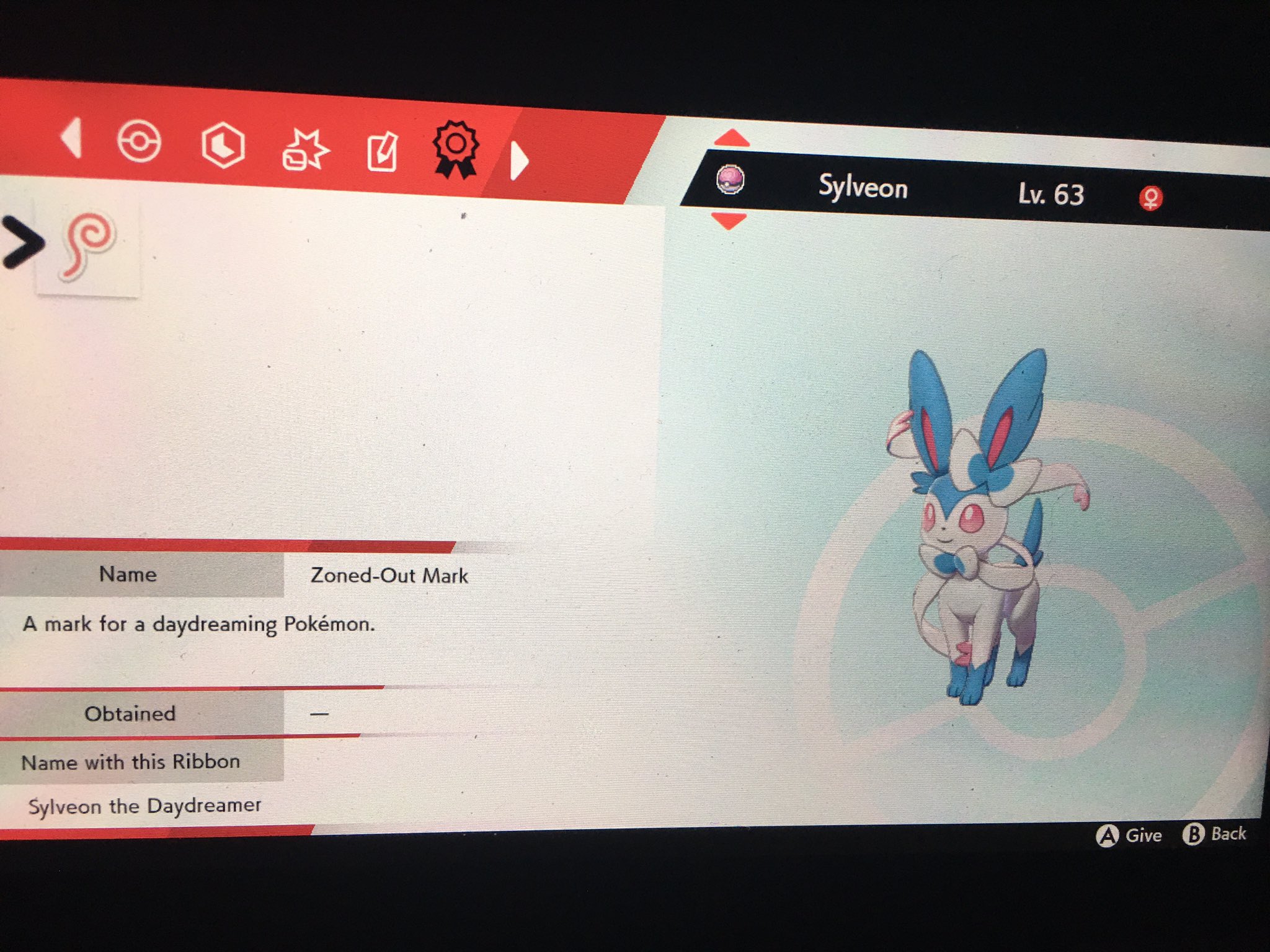 キツネ茶 ポケモン剣盾switch2台で証持ち色違い厳選していたら サブ機の方で雌証持ちニンフィア キターーーw 0 W アメリカ語で読めないので早く本機に移したい 証持ち 色違い厳選 T Co Det4uqdrkk Twitter