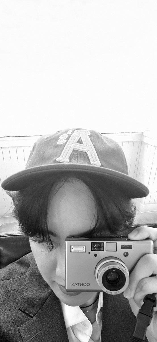 waytobts's tweet photo. 20. #JHOPE #BTS | @BTS_twt 』             
 
↳ wallpapers, lockscreens                                                        
  ↳ ᵒᵖᵉᶰ ᵗᵒ ˢᵉᵉ ᶠᵘˡˡ ᵉᵈᶤᵗˢ 
  
🚫 repost, pls give cr. https://t.co/JQ9gEzxCJ9