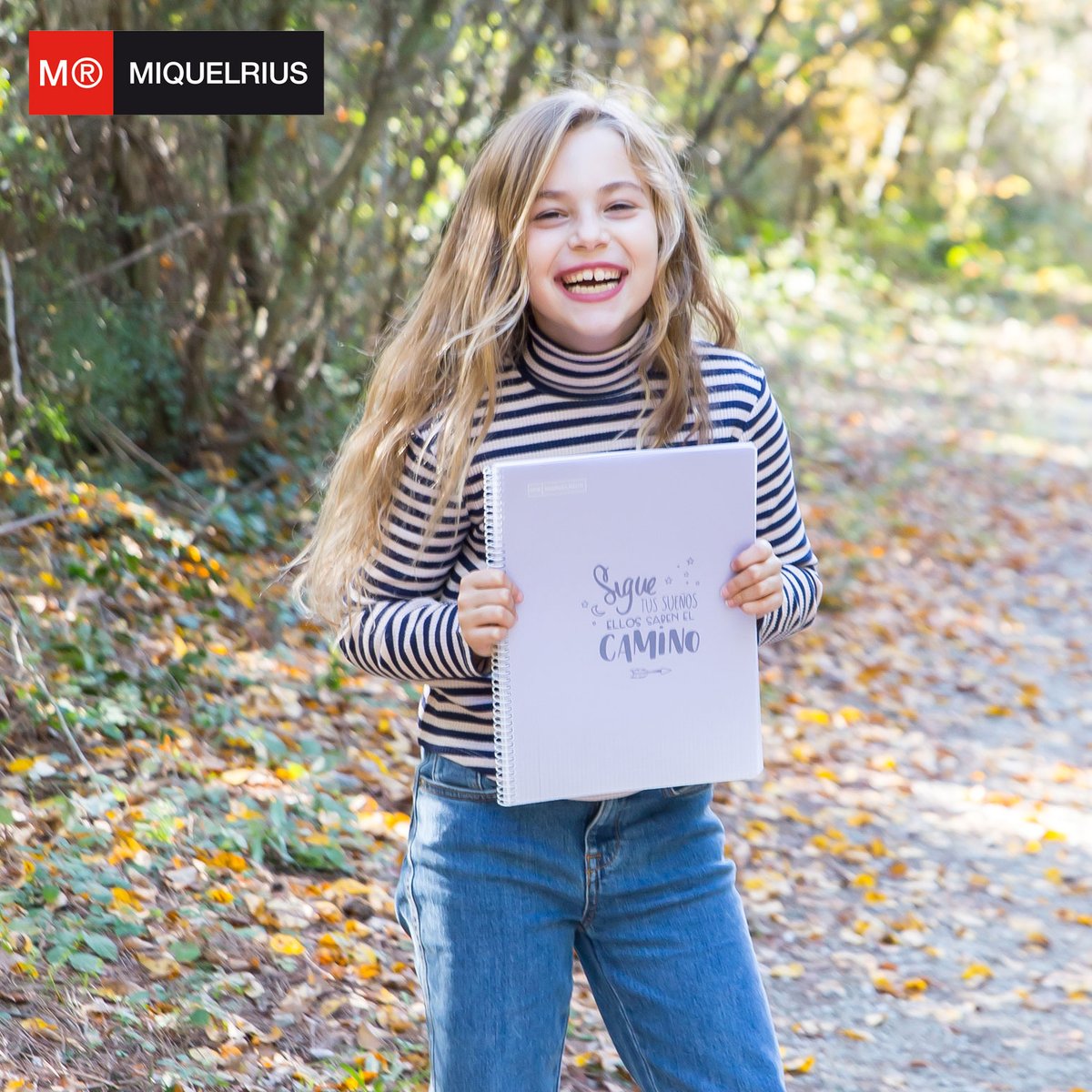 Sigue tus sueños, ellos saben el caminos😊! 

Brindemos por un nuevo año lleno de buenos deseos en el que podamos estar con quienes más queremos y cumplamos nuestros propósitos🍾. 

Feliz año 🌠!