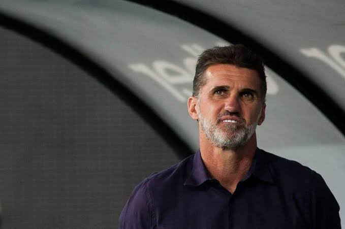 Corinthians terá 6 jogos em 19 dias em janeiro, uma média de 1 partida a cada 3 dias.

 📰 <a href="/gazetaesportiva/">Gazeta Esportiva</a>