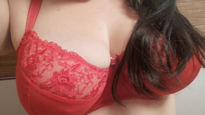 Ich w&uuml;nsche euch ein geiles 2021! Mit vielen M&ouml;glichkeiten f&uuml;r Sex und noch mehr Spa&szlig; und Leidenschaft<a href="/tag/frivolerfreitag"class="tags"><span>#frivolerfreitag</span></a>