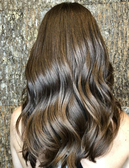 TRUUSALON's tweet photo. Stunning brunette waves by @cavalliavedahair 💫 https://t.co/tj9iymiXn1