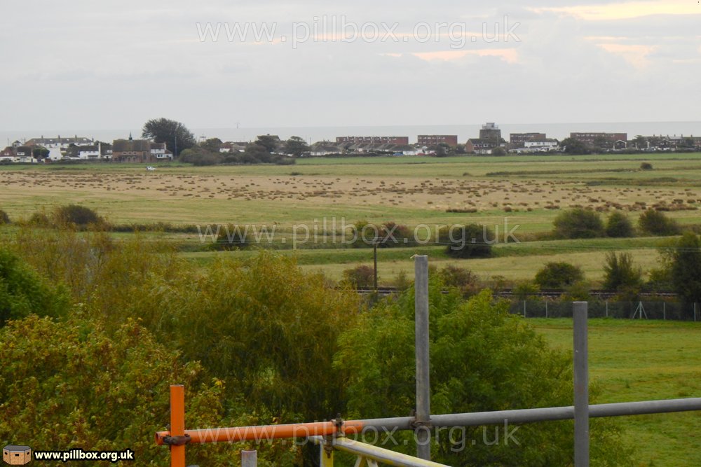 I presumed the keep pillbox was built as an observation post. It's listed as one in 1941 & up high it makes sense. From here, weapons cannot cover close to the castle, but MMG tables mean distant targets across the marshes. 12/16