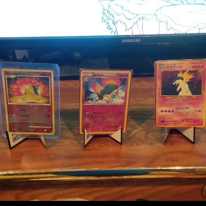 Cyndaquildt's tweet image. #pokemoncodecards as card stands are awesome. #pokemon #pokemoncards #tradingcards