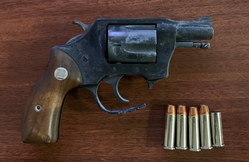 NYPD67Pct's tweet photo. Your @NYPD67Pct #FIO Team conducted a vehicle and apprehended 3 individuals illegally possessing this .38 caliber. Thanks to their proactive &amp; great work this firearm is no longer in #EastFlatbush #67Protecting #1LessGun https://t.co/2OkrgYEykV