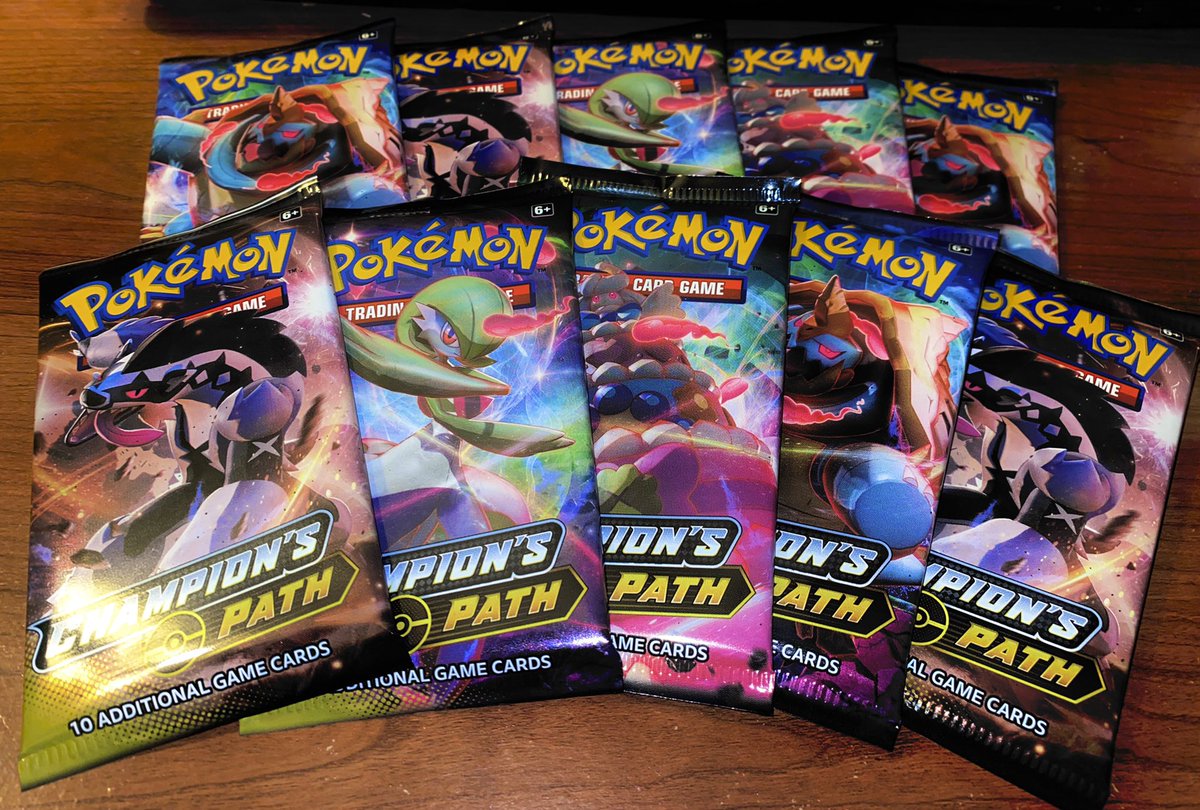 coltssportscard's tweet image. Well.... Starting 2021 early with a BANG!!!!💥🐉🪅🎉
——
Just pulled my first Charizard V from Champions Path!! @Pokemon
——
#pokemon #charizard #charizardv #vmax #thehobby #newyear2020