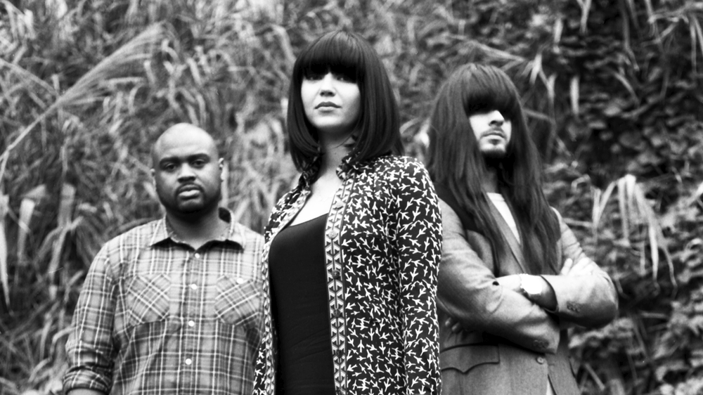 I'm gonna listen to more music.  @Khruangbin &  @JasonIsbell were my top finds this year. Dove deeply into Sam Cooke, Oasis, Van Morrison, Stevie Wonder, PJ Harvey & the Bee Gees. I will continue to lean on  @JBernMN,  @DJPie and  @paranoiacs for their impeccable musical guidance.