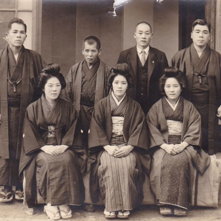 A few minutes ago, Kane Tanaka turned 118 years old. And in so doing she smashed another two world records, both the oldest living women and oldest living person. Tanaka's dream has finally come true.Here she is (center of photo) at the age of 20, on her wedding day.5/7