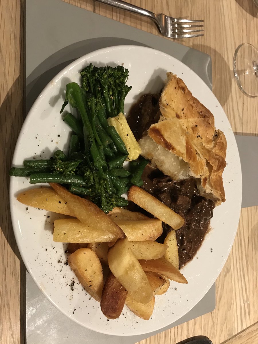 Rustyballs7's tweet image. Lipton’s butchers - best steak pie in Glasgow!