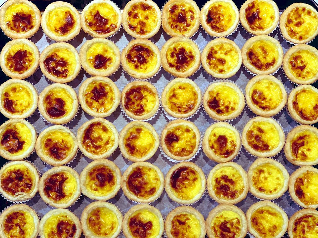 HarborviewSF's tweet photo. Baked Portuguese Custard Tarts 葡式蛋撻... Here’s to a sweet start to 2021. #happynewyear

We are open for takeout today! https://t.co/C6NYzew8Eb