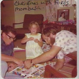 smplydori's tweet photo. How it started... (Dec ‘77) How it’s going... (Dec ‘20) #StillBuilding #StillMaking #LEGO https://t.co/w0gBPr4AfF