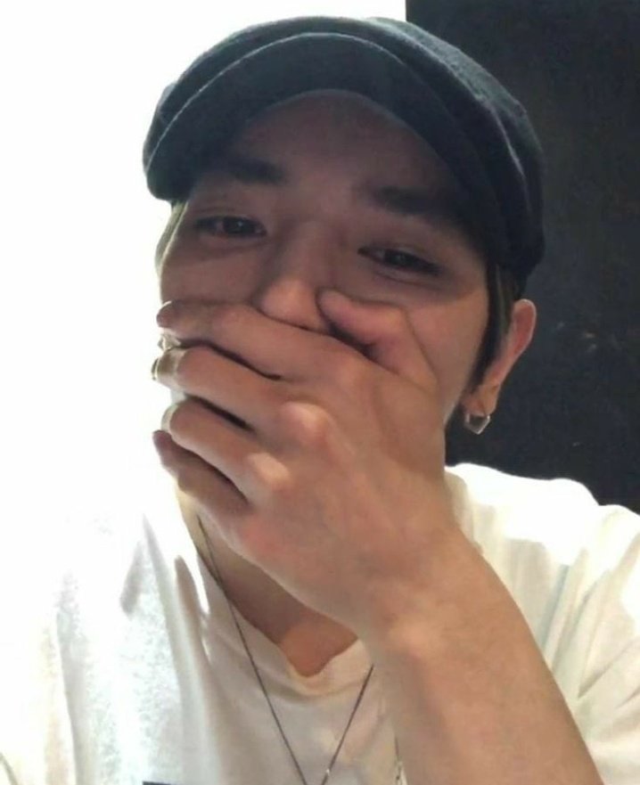 Defkhr's tweet photo. Tiway, my father saying : "You can do it"..
Then I'm sure I can. 100% I can do it!!!!!! 

Isn't that right Lee Taeyong? https://t.co/nSgjOaxuVV