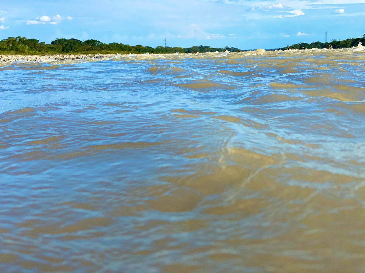 #1DeEnero río meterse de agua muy fría ! 
Cual creen ?