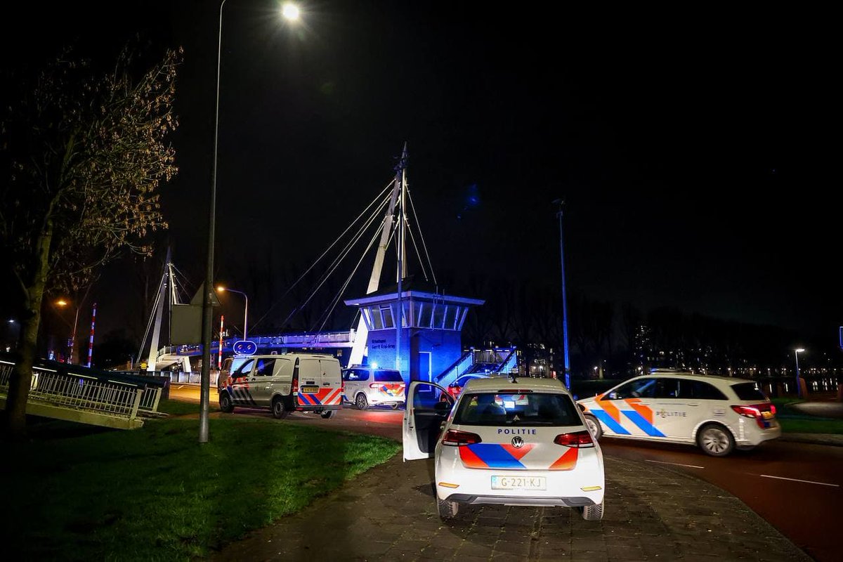 Jongen aangehouden na diefstal van fiets in #Groningen - -..