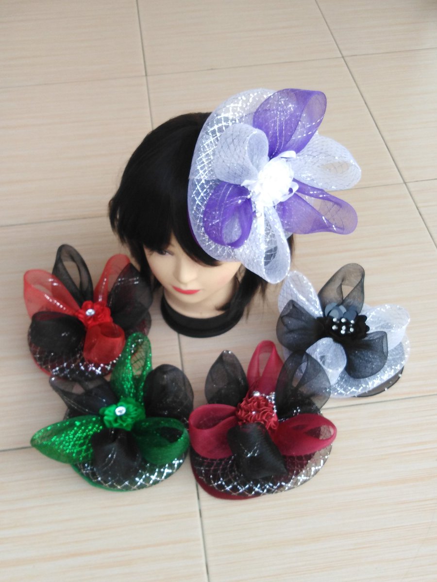 estizzles's tweet image. Happy new year...