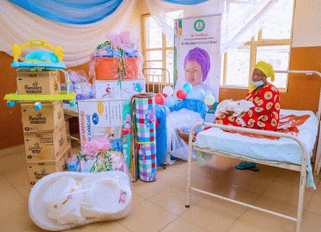 FutureAssured's tweet photo. Baby of the year 2021
  https://t.co/Utz2skQ5u7 https://t.co/NXH1xou0Aa