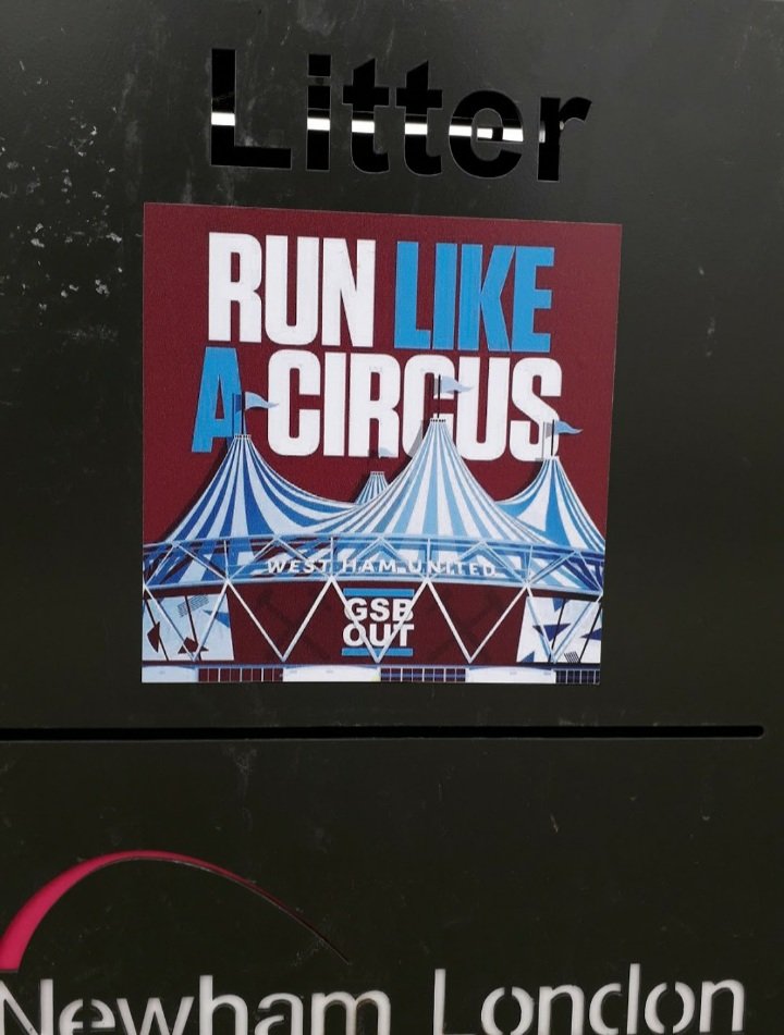 3stripes174's tweet photo. West Ham 🏴󠁧󠁢󠁥󠁮󠁧󠁿 #ultrastickers #wayoflife #stickersontour #westhamunited https://t.co/JZAFMXX39r