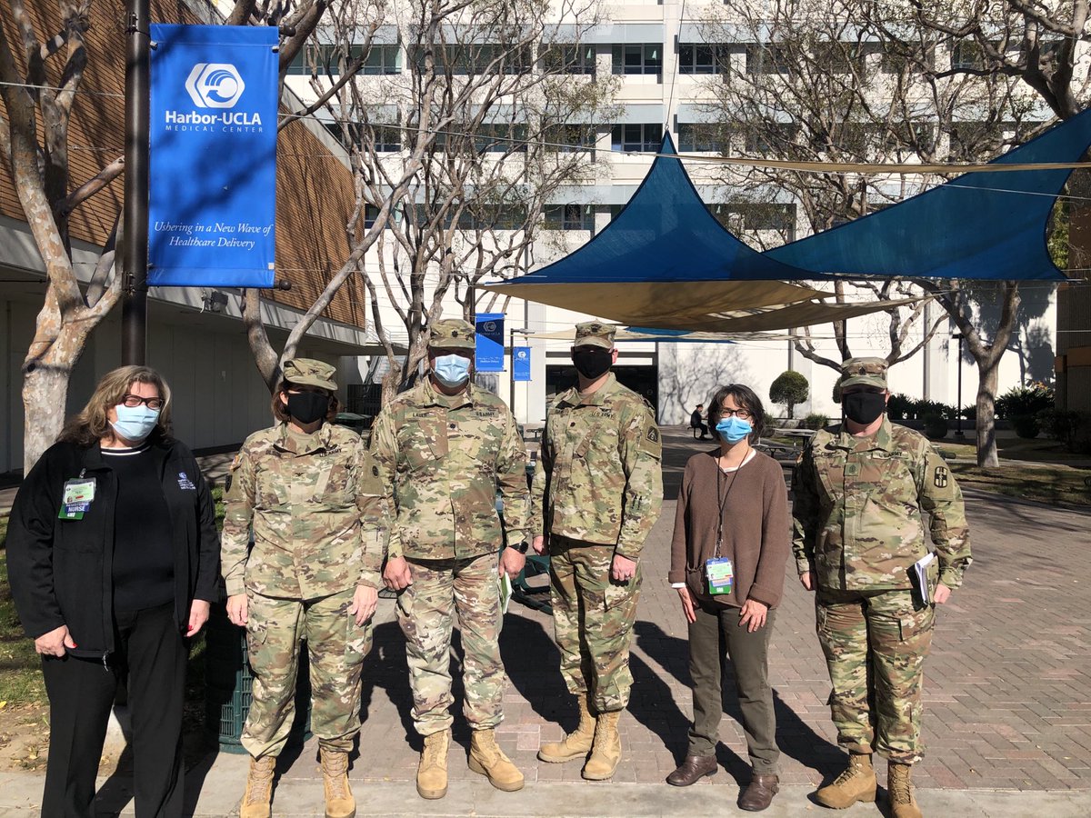 ⁦⁩ ⁦<a href="/USArmy/">U.S. Army</a>⁩ arrived <a href="/HarborUCLA/">Harbor-UCLA Medical Center</a>⁩ this morning. They will send combat medics &amp; nurses next week to help us with the overwhelming number of #COVID19 patients. Thank you ⁦@DeptofDefense⁩! ⁦<a href="/skarlamangla/">Soumya</a>⁩ ⁦<a href="/ronlin/">Ron Lin</a>⁩ ⁦@LACHealthSrvs⁩