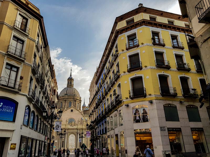 cristiana_fili's tweet photo. Tweet de apreciación a ✨ZARAGOZA✨ porque toda ciudad tiene su encanto https://t.co/kRgwLQ53ff