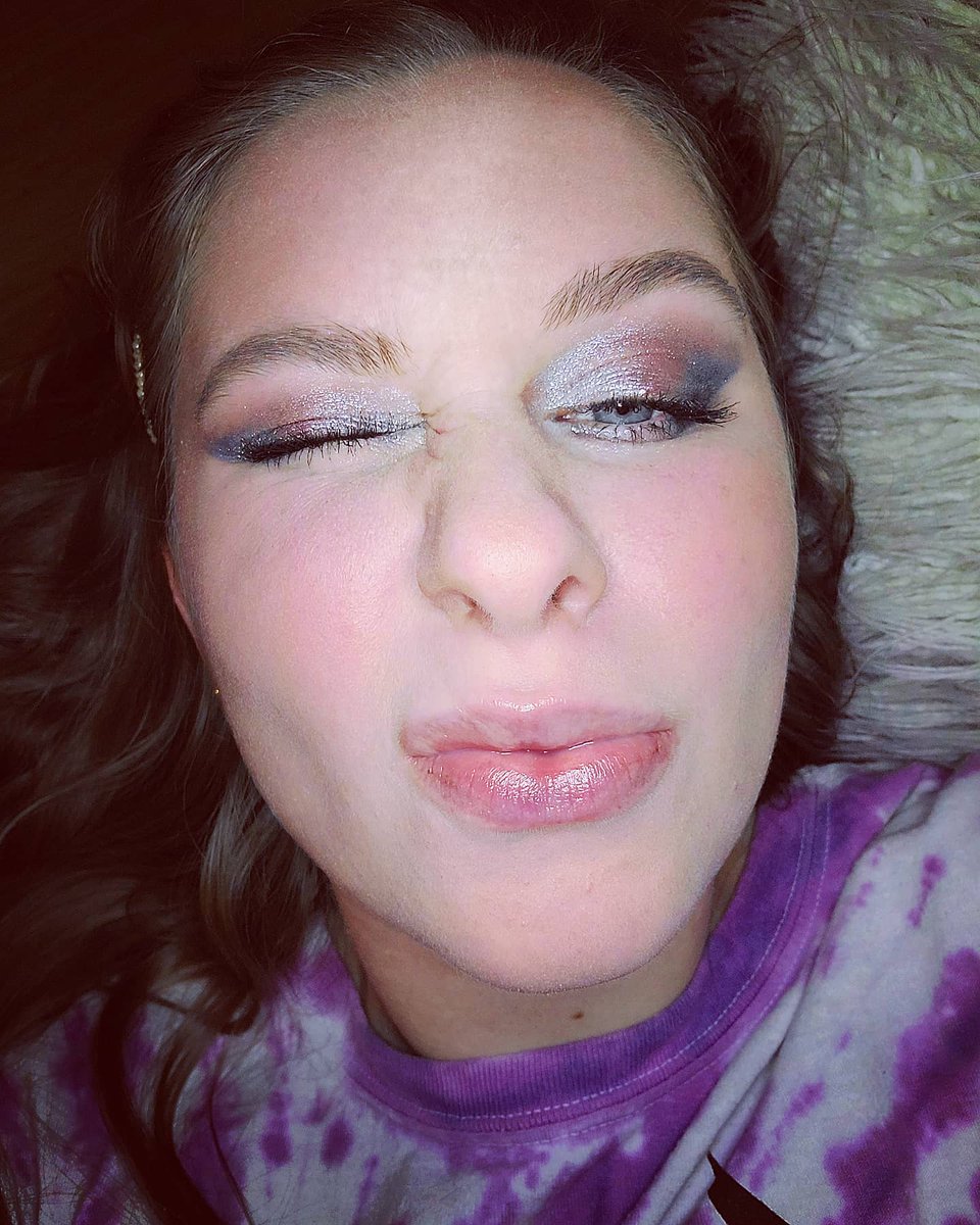 I used ALL THE GLITTER ✨✨✨✨