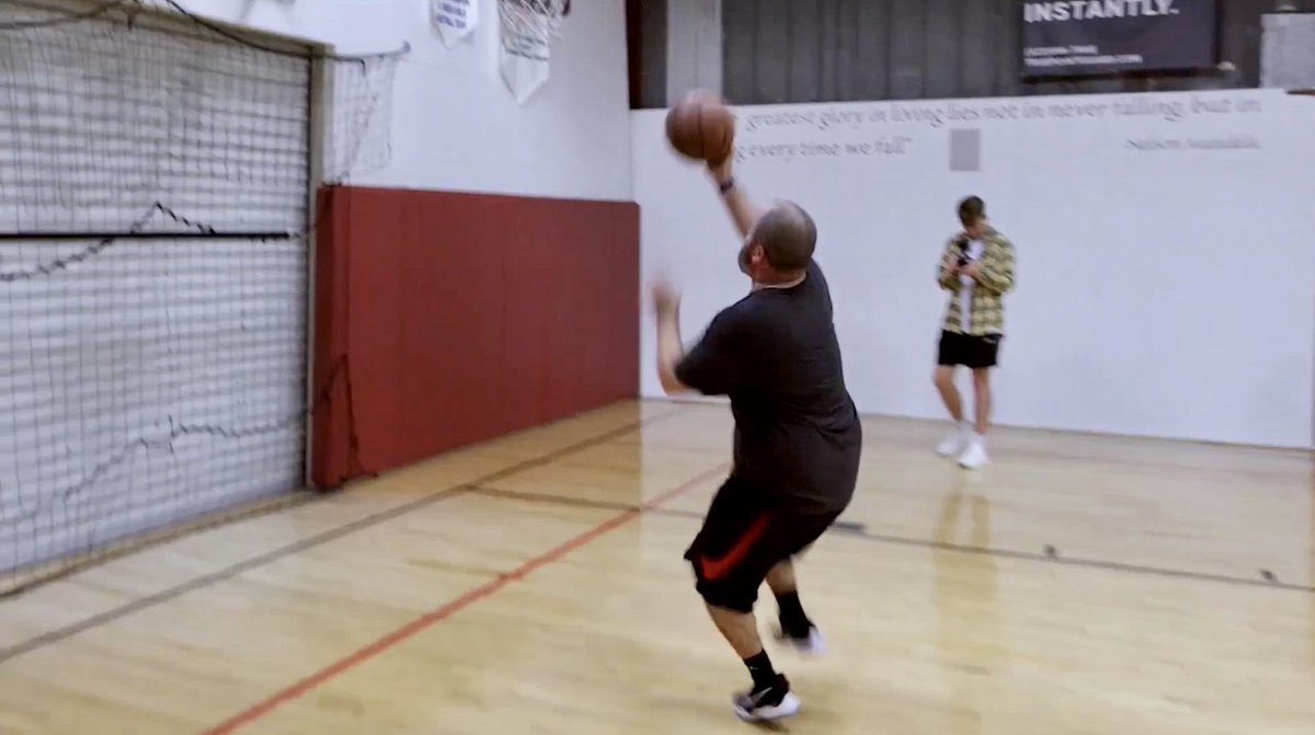 nocontextYMH's tweet image. #2BearsLive