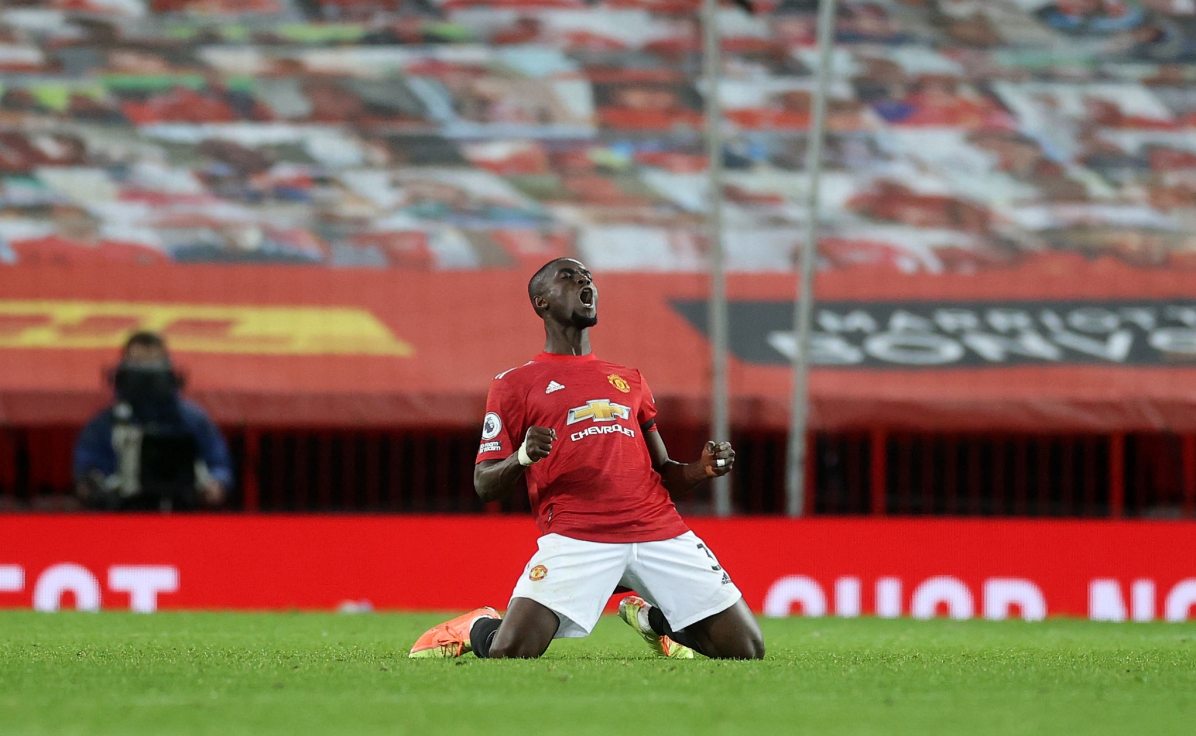 Manchester United - Aston Villa (2 - 1) : Le Magnifique Tacle D'Eric Bailly Qui Sauve Mu !