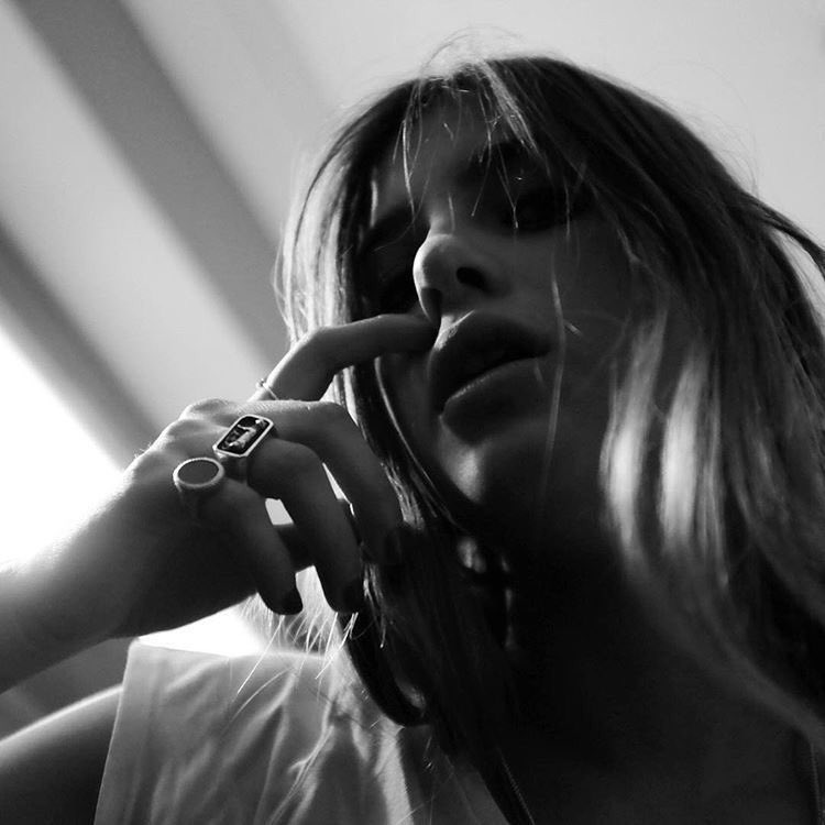 YSLDIARY's tweet image. 