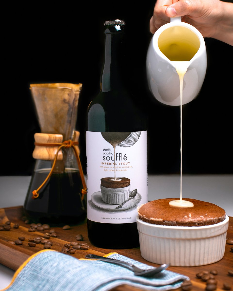 trilliumbrewing's tweet image. Our first release of 2021 is a Hit Refresh of a 2019 gem, brewed in collaboration with our Southern Hemisphere friends at @Garage_Project!

South Pacific Souffle is an Imperial Stout brewed with Papua New Guinea vanilla beans, cacao nibs, brown sugar, and a very special coffee.