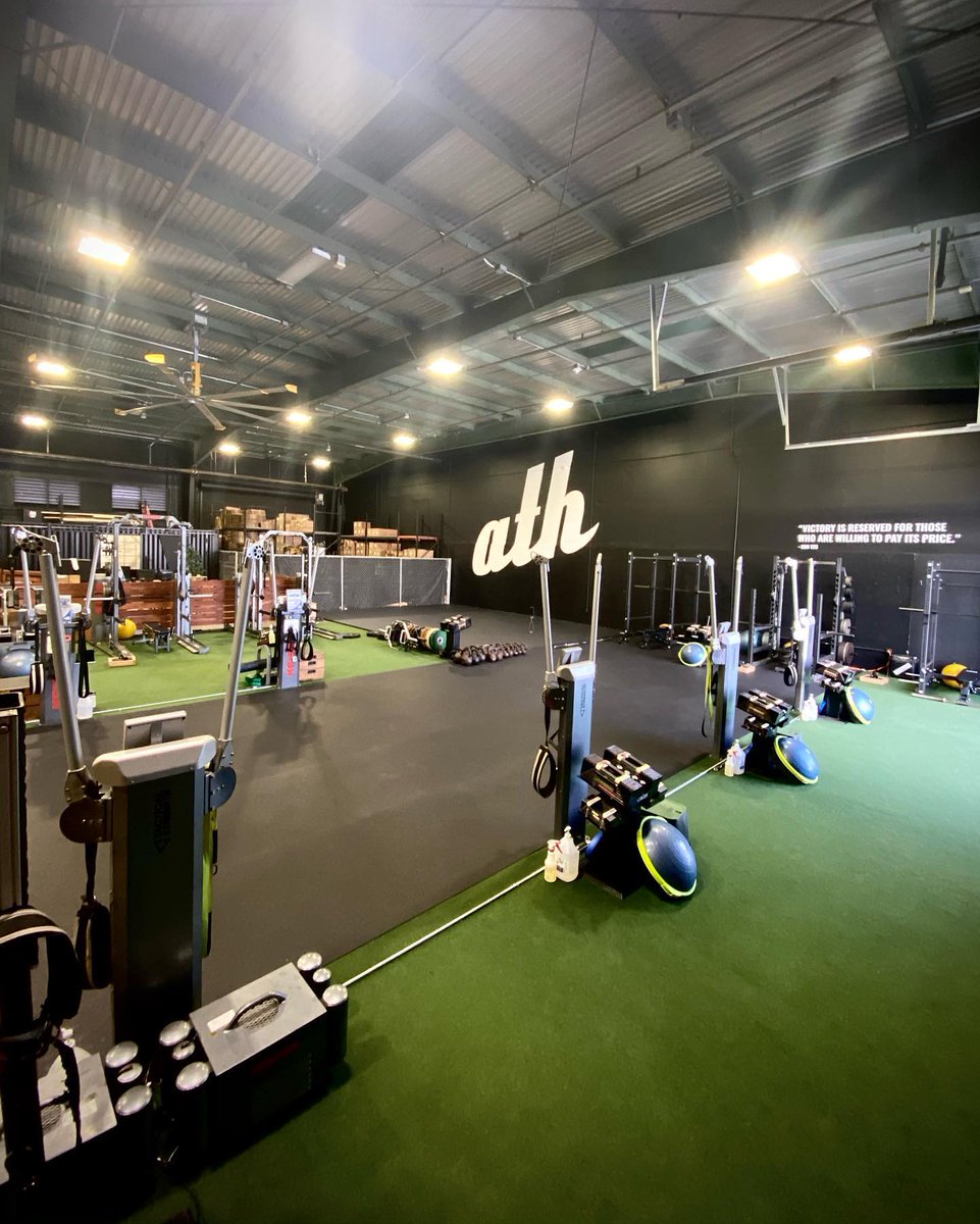 athsport_co's tweet image. What are you looking forward to most in 2021? New Year Stronger You...LFG #athohana #teamath #athtrainingcenter