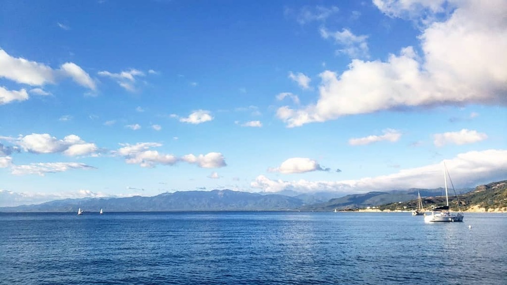 Serenity, stability, inspiration, reliability, wisdom.. A calming color 💙 #myisland #lasersailing #sunfishsailing #dominicanrepublic #cameragirl #dpgirls instagr.am/p/CJhI2teLCyX/
