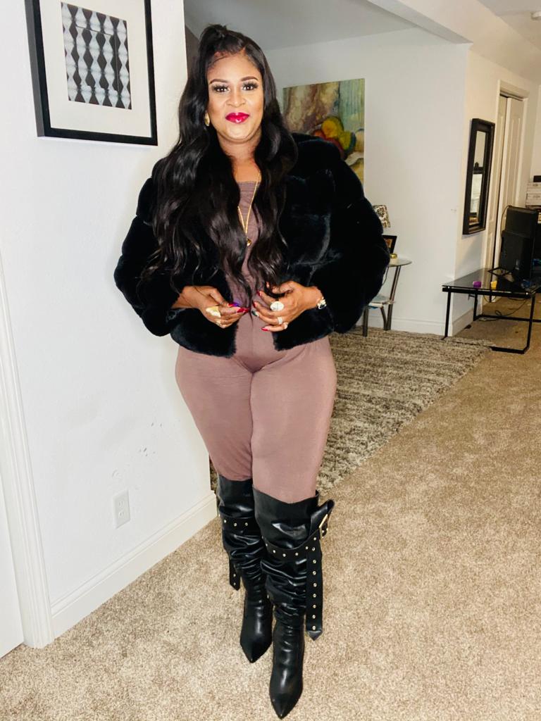 justbraidshair's tweet photo. Happy new year beautiful people 
Welcome to 2021

#happy2021 
$sassy 
#fab 
#classychic https://t.co/qqNdNKMPum
