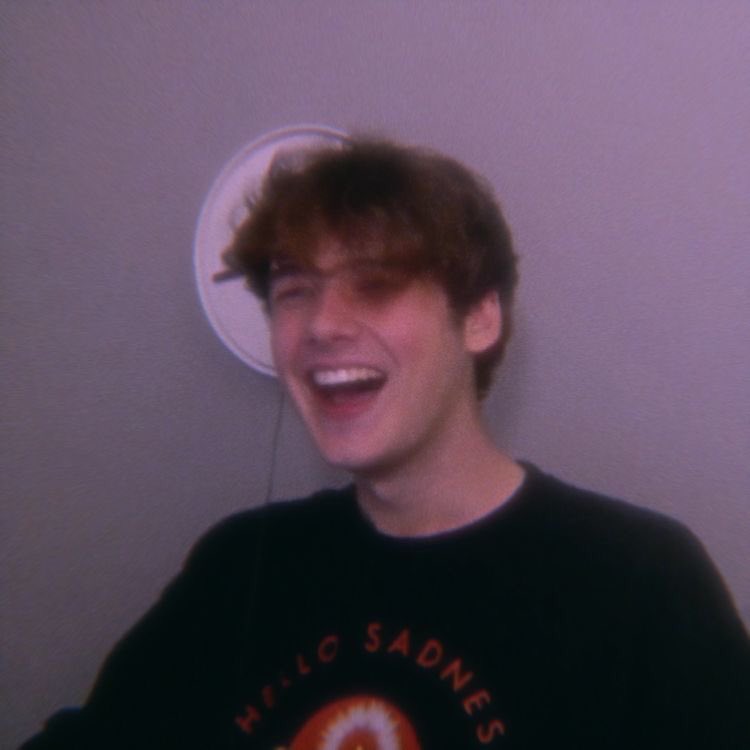 wilbur soot, but as the thread goes on his smile gets bigger: