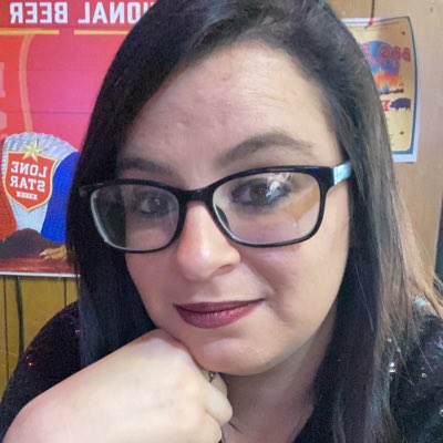 NicoleCodi's tweet photo. #NewProfilePic https://t.co/TEGHgyZf4A