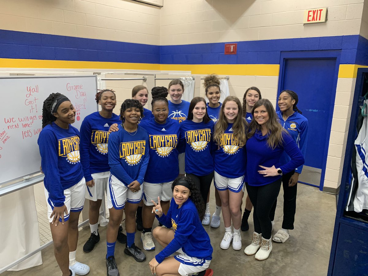 Very very proud of this group starting out the new year with a win against a very good undefeated team! Happy New Year from the Ladycats!!🥳🎉🏀💙💛