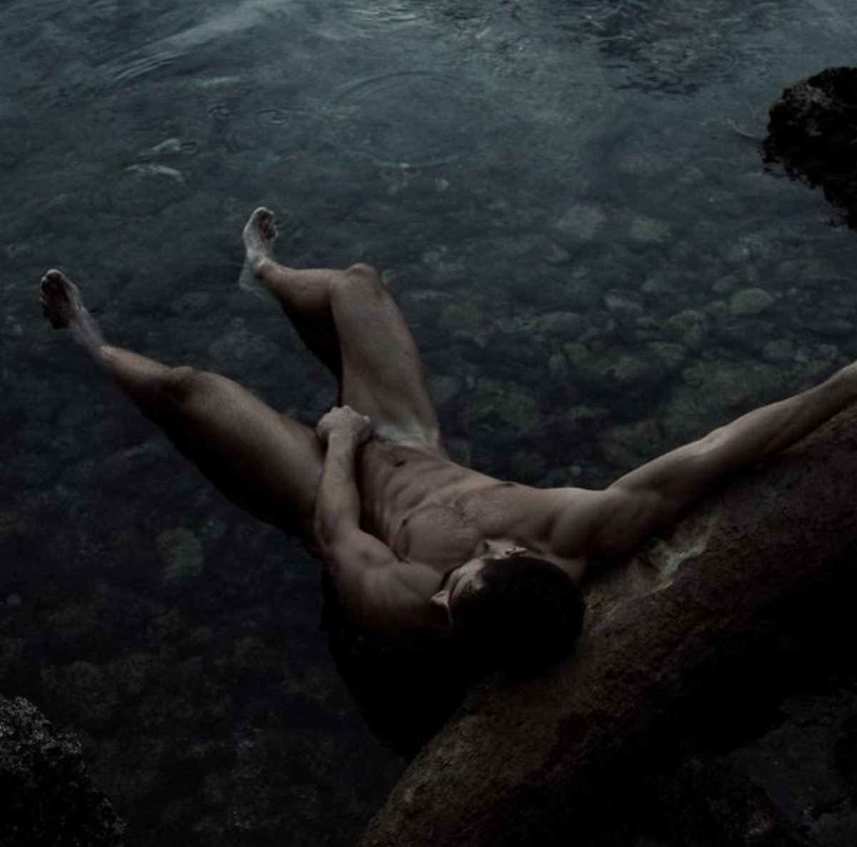 TrueAlphaWere's tweet image. Here I am.