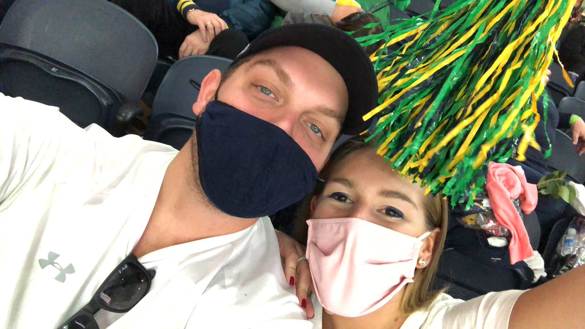 s25stan's tweet photo. #RoseBowl comeback season https://t.co/aV3QYujW8q