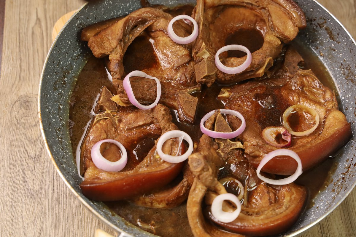 FriendcheapM's tweet photo. PORK STEAK RECIPES Ala Bistek 
Watch Full Video Here:https://t.co/ObniAEK0NM

Pork Chop Steak is Made of Pork Meat (Pork Chop) marinated with Sauce soy, calamansi, Onion, Black Pepper and Sugar.

#porkchopsteak #porkSteak #porkbistek https://t.co/BFXinylIRD