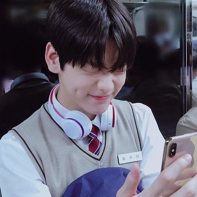 Should have cute dimples