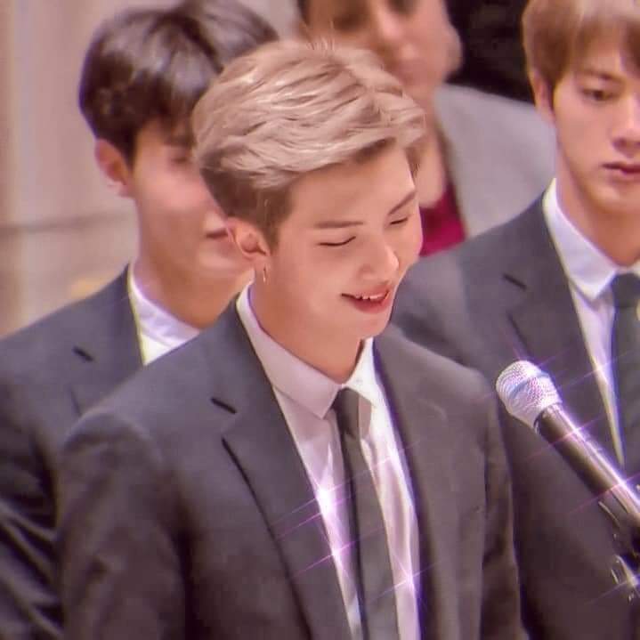 catharine_maran's tweet photo. Best leader💜💜
#ForeverLeaderRM
#RapperANDPoetRM
#LoveJoonMoreThanLove
#HeartRMDay
#OurLeader
#Namjoon
#2021withnamjoon
RM cute
RM wonderful
RM caring
RM ethereal
RM happy
RM wise
RM handsome
RM brave
RM strong
RM wonderful
RM amazing https://t.co/elw9pDELIT