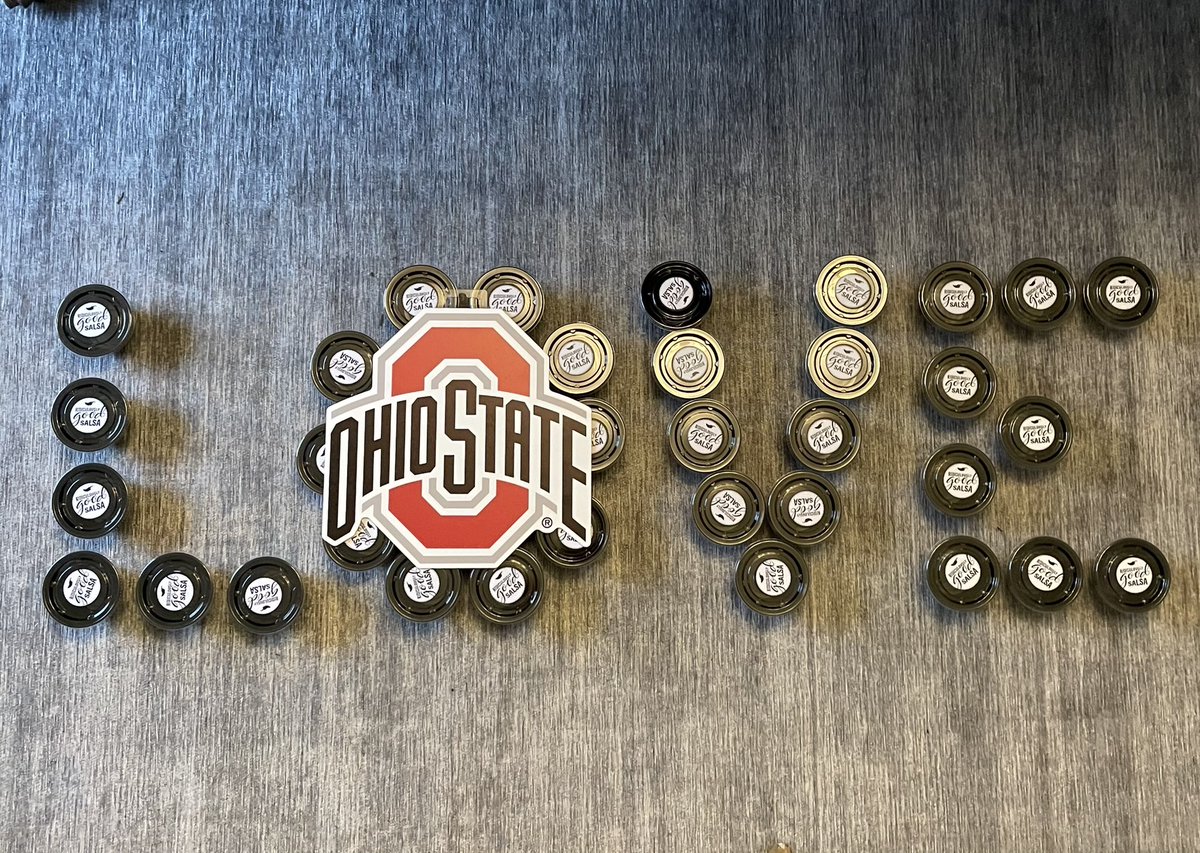 RGsalsa's tweet image. Showing some @OhioStateFB ❤️ with our “mini salsa” party pak!