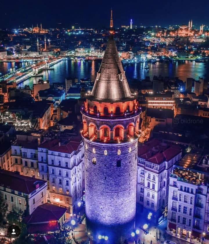 Sana söz galata senın yanına sırdan insan la gelmiyiyecegim 💞💞