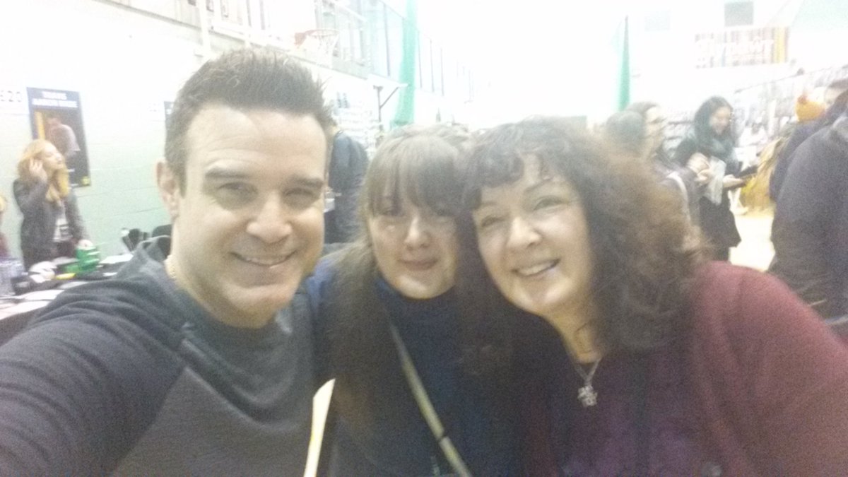 shazzic's tweet photo. @EddieMcClintock Congratulations. It was so lovely meeting you at Wales Comic Con https://t.co/xhI0G74uLo