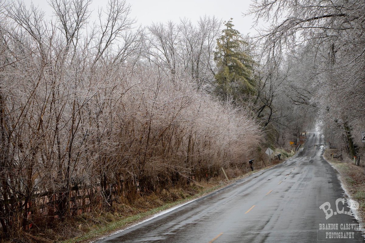 BCPhotos1's tweet photo. Snagged some pics of the ice storm around town today.  Happy New Year, everyone!! #2021 #HappyNewYear #GoodBye2020 https://t.co/O9PGLZMHxd
