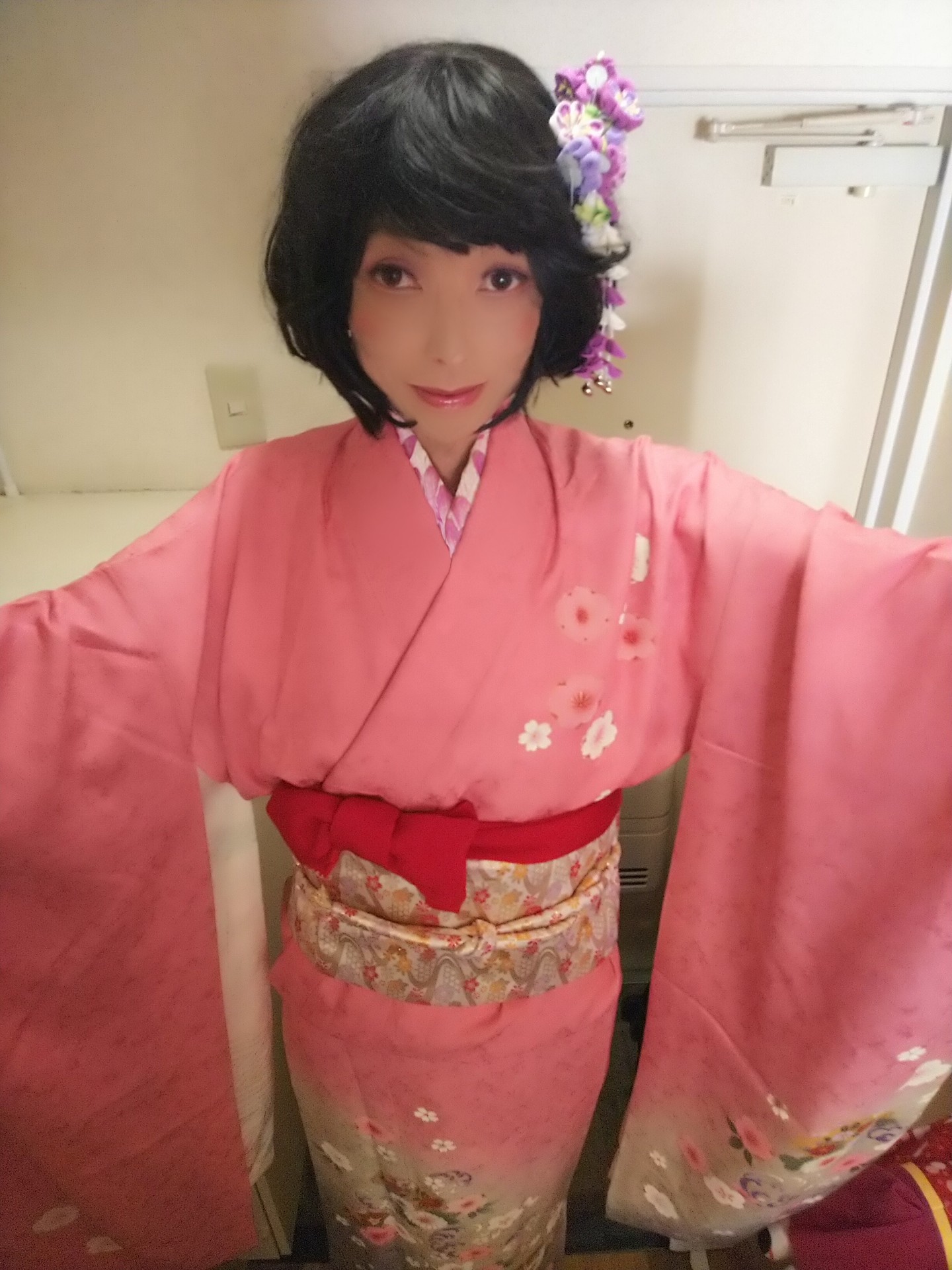 あさのゆ 新年あけましておめでとうございます 今年もよろしくお願いします 正月なので晴れ着 振袖 を着てみました 男の娘 女装 着物女装 女装男子 女装男子は自撮りを上げろ T Co Sqc04qjuwh Twitter