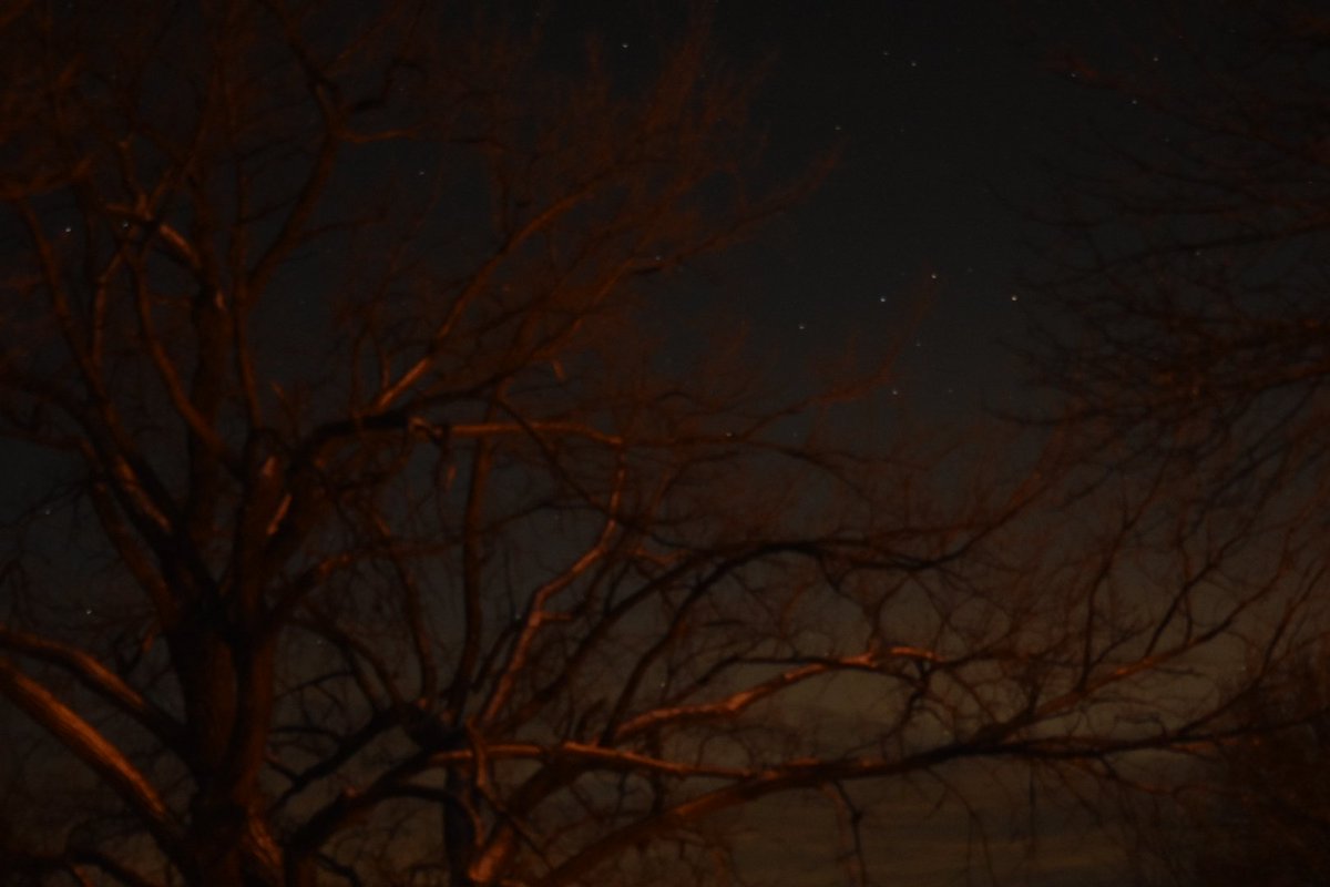 Kassi17's tweet image. Please open full screen for the best effect. Its dark, no edits done!