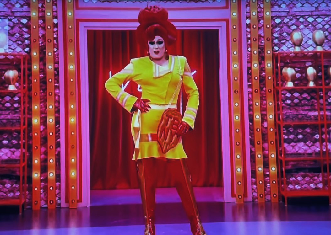 Britney Spears: “I burned down my home gym” 

Gays showing up to help: 

#DragRace