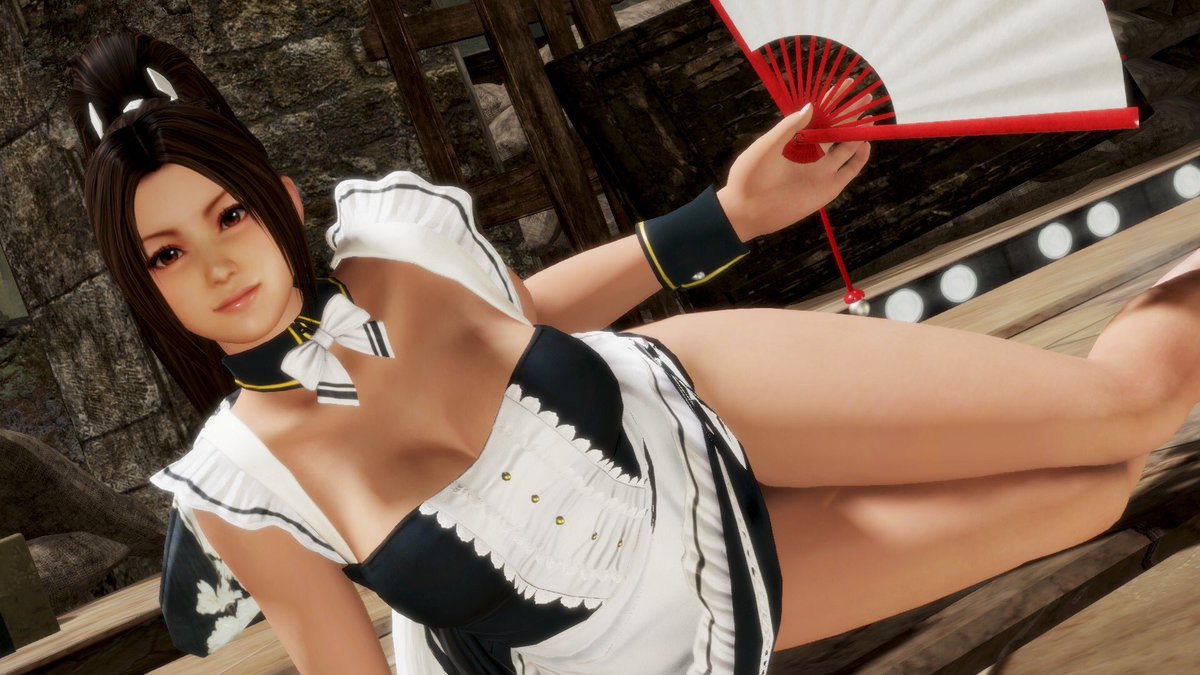 doaretreat's tweet photo. She’ll clean up after her own party! 🎉🎊🧹💪 #DOAX6 https://t.co/hVdBdW2MZT